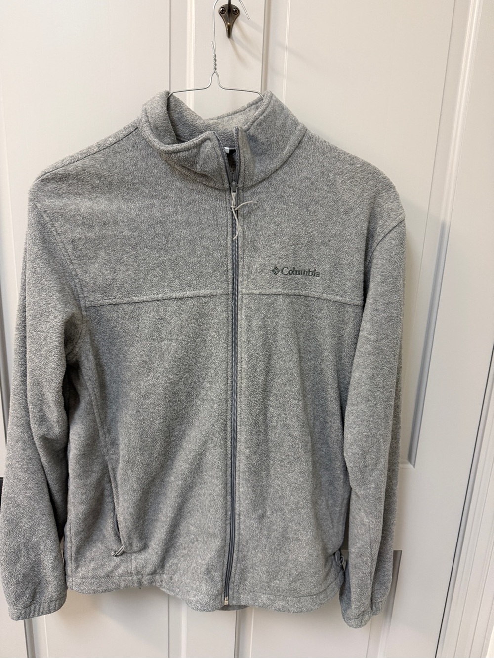 Columbia Men’s Light Gray Full-Zip Teddy Fleece Jacket